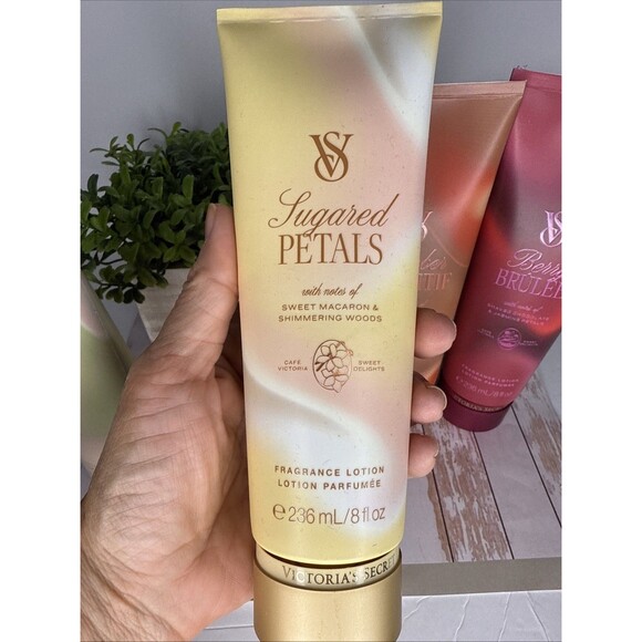 Victoria's Secret Amber Aperitif Fragrance Lotion 8 oz - Lot of 4 - Picture 5 of 16